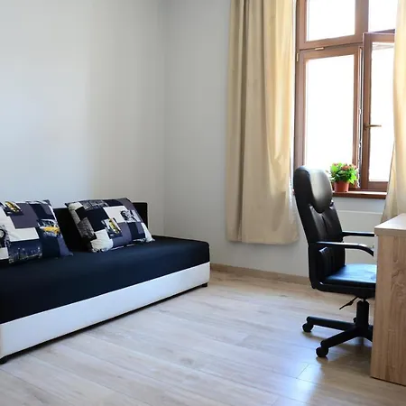 Apartment For Singles Or Couples In The Best Street Mariacka